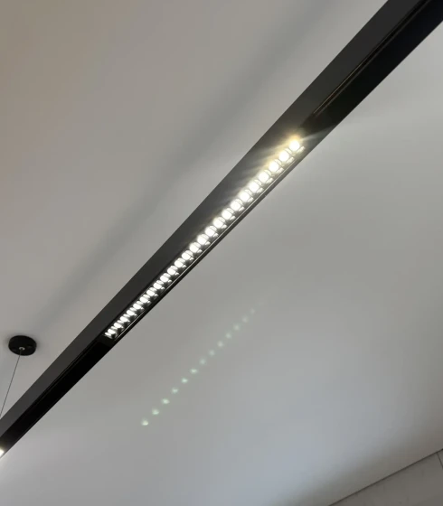 COLIBRI трековый светильник VEGAS черный, 20W. EKS — фото-679_2