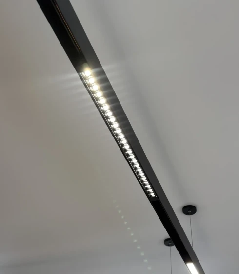 COLIBRI трековый светильник VEGAS черный, 20W. EKS — фото-679_3